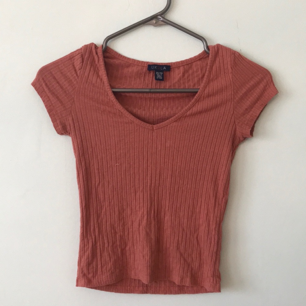 Tight short sleeve tee